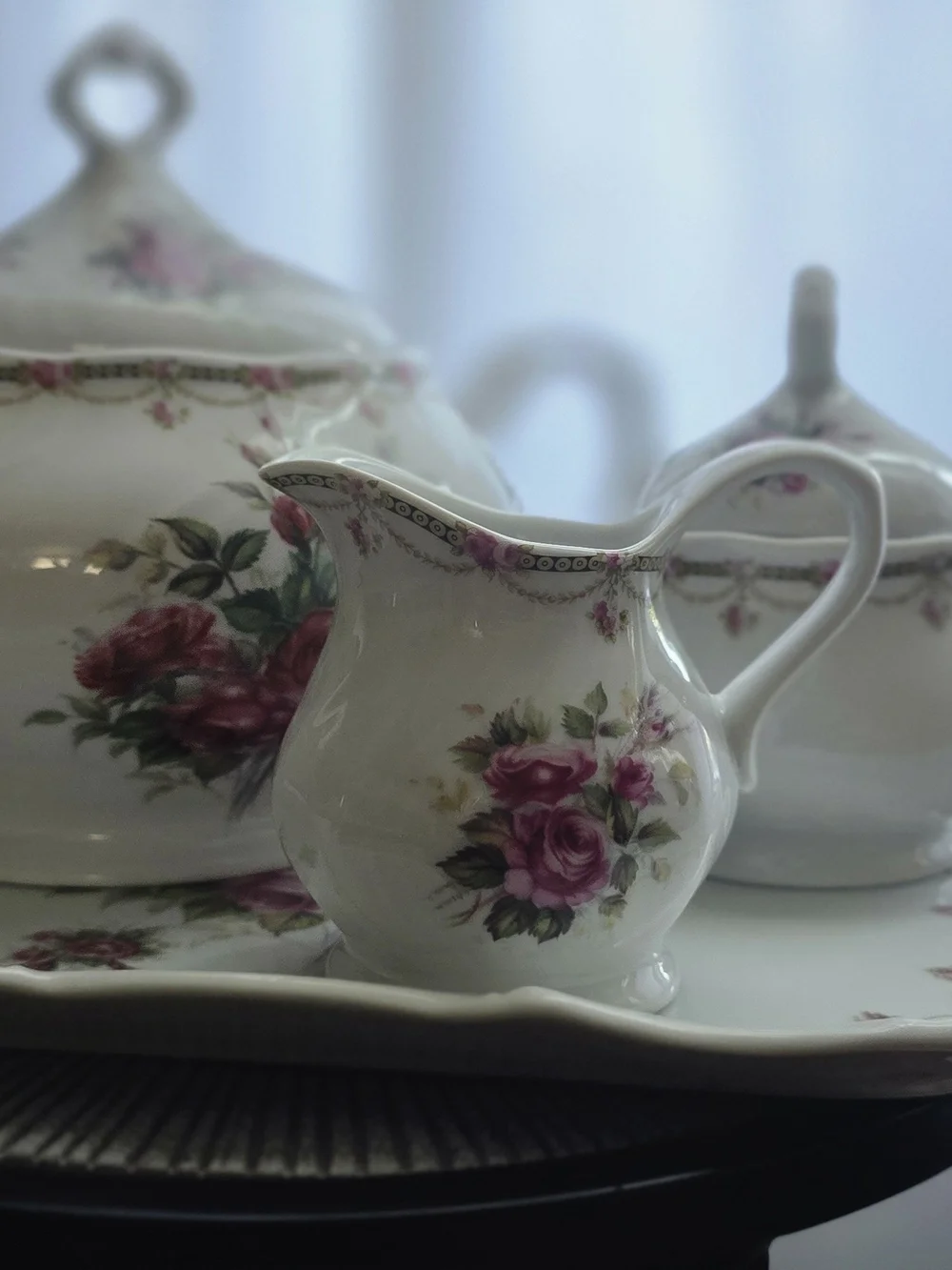 LISETTE White Porcelain Creamer with Pink Rose Motif